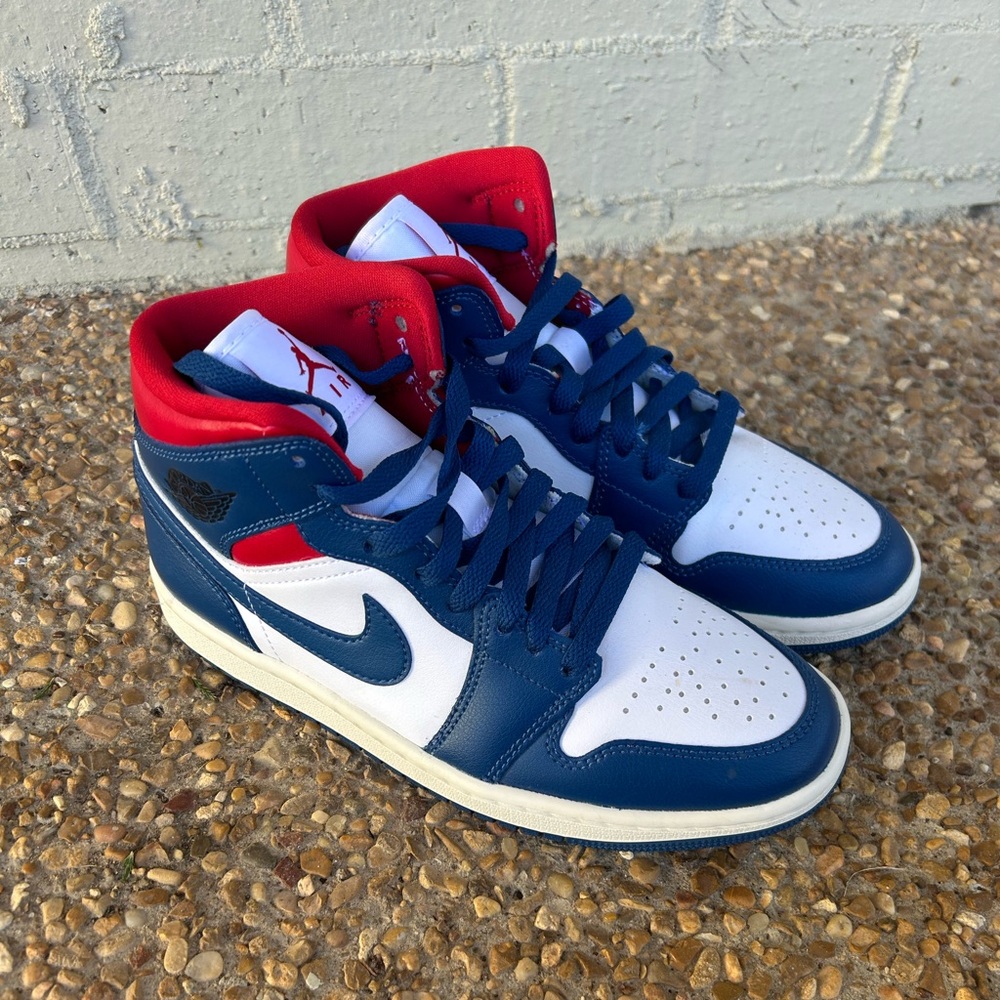 Women’s Nike Air Jordan 1 Mid- Red/Blue- Size 6.5